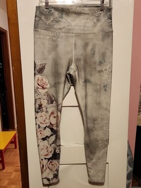 Oraki Floral Leggings